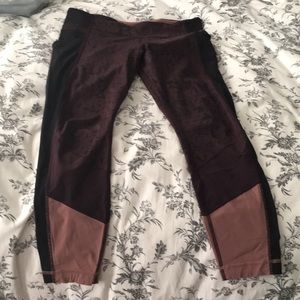 Lululemon 7/8th pant Size 10